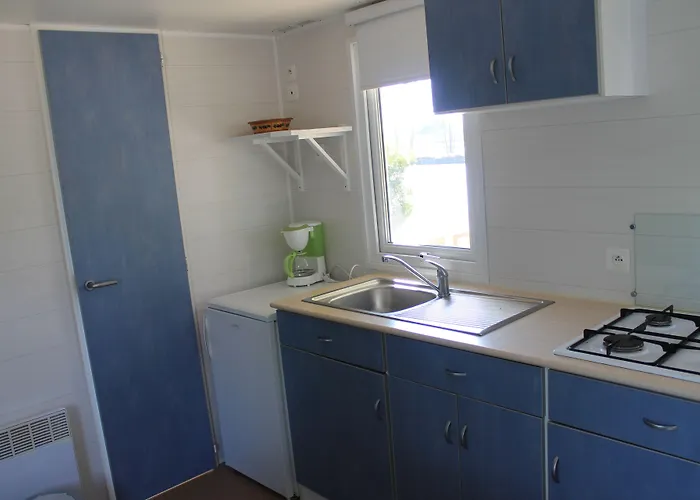 Le Plan D'eau Saint Charles Damiatte