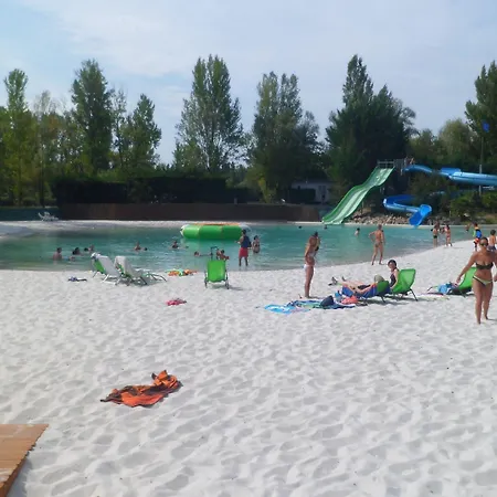 Le Plan D'eau Saint Charles *